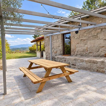 Alojamento de Turismo Rural Casa Do Valentinto Tangil